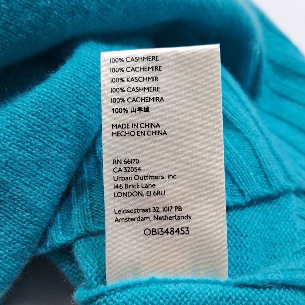 NWOT Free People Poppy Cashmere Turtleneck Sweater - Picture 9 of 9